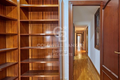 Apartment à vendre à Barcelona, Espagne, 4 chambres, 180 m2 No. 157421 - photo 27
