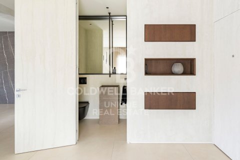 Kattohuoneisto myytävänä Madrid, Espanja, 3 makuuhuonetta, 228 m2 No. 157420 - kuva 7