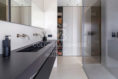 Kattohuoneisto myytävänä Madrid, Espanja, 3 makuuhuonetta, 228 m2 No. 157420 - kuva 23