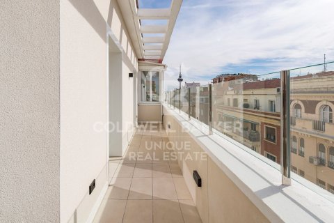 Kattohuoneisto myytävänä Madrid, Espanja, 3 makuuhuonetta, 228 m2 No. 157420 - kuva 29