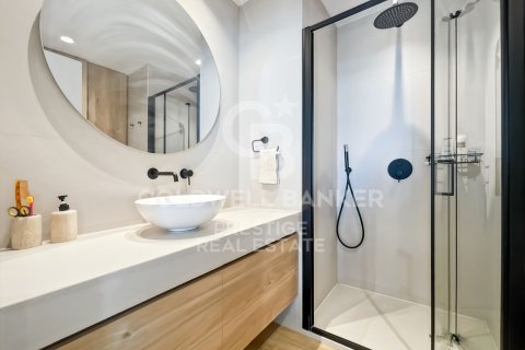 Apartment à vendre à Barcelona, Espagne, 2 chambres, 81 m2 No. 179131 - photo 19