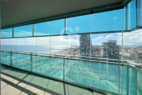 Apartment à Barcelona, Espagne 2 chambres, 81 m2 No. 179131