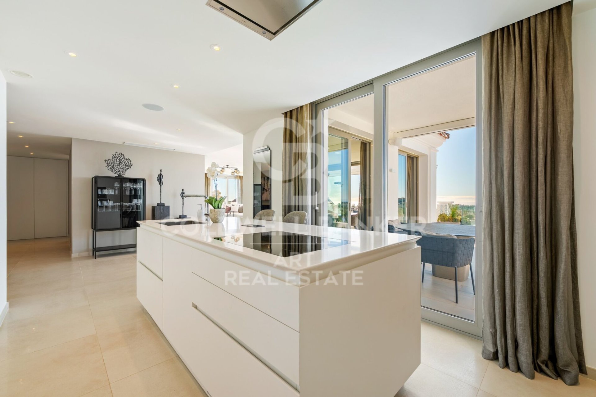 Penthouse à Marbella, Malaga, Espagne 3 chambres, 266 m2 No. 179128