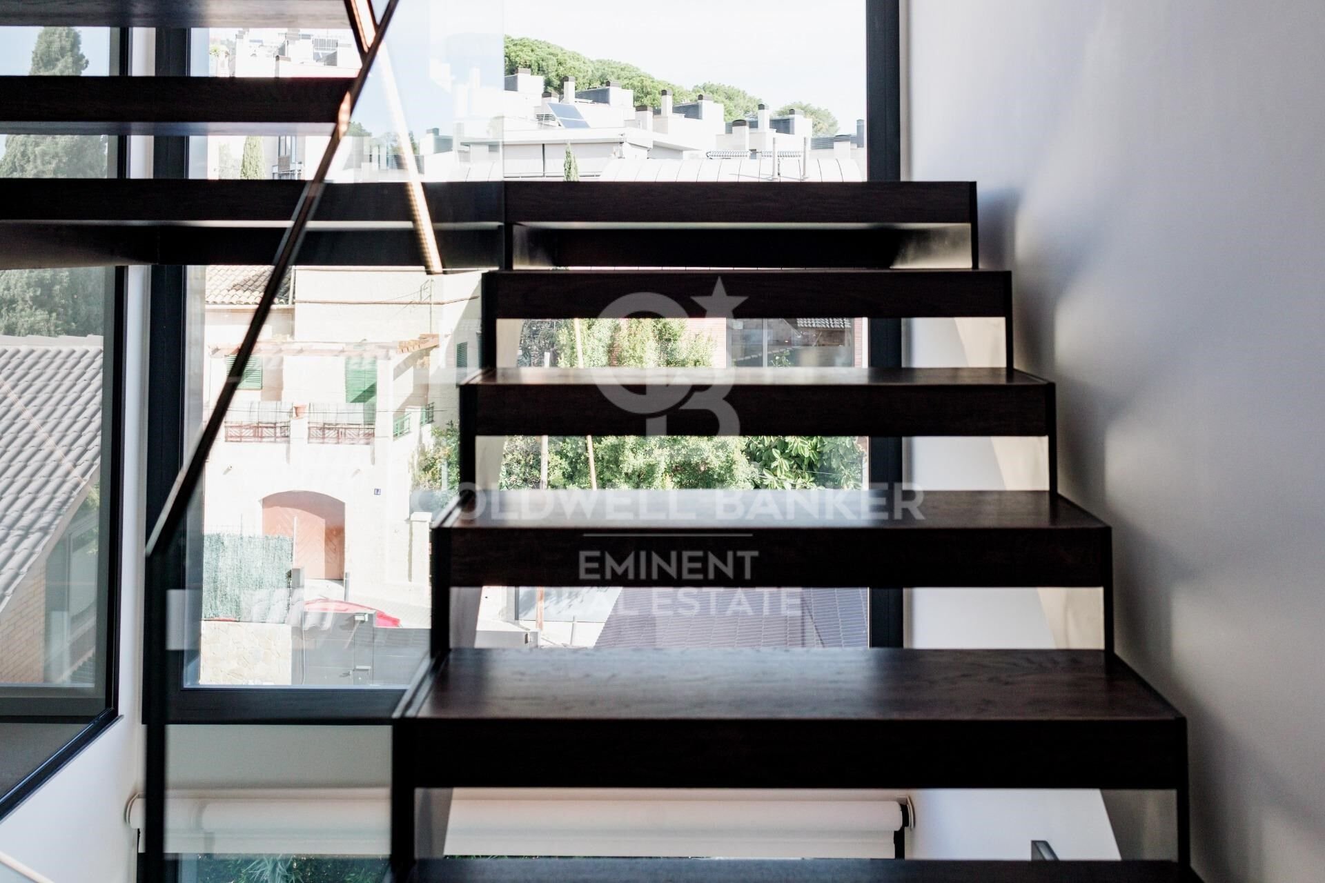 House in Barcelona, Spain 6 bedrooms, 710 sq.m. No. 179130