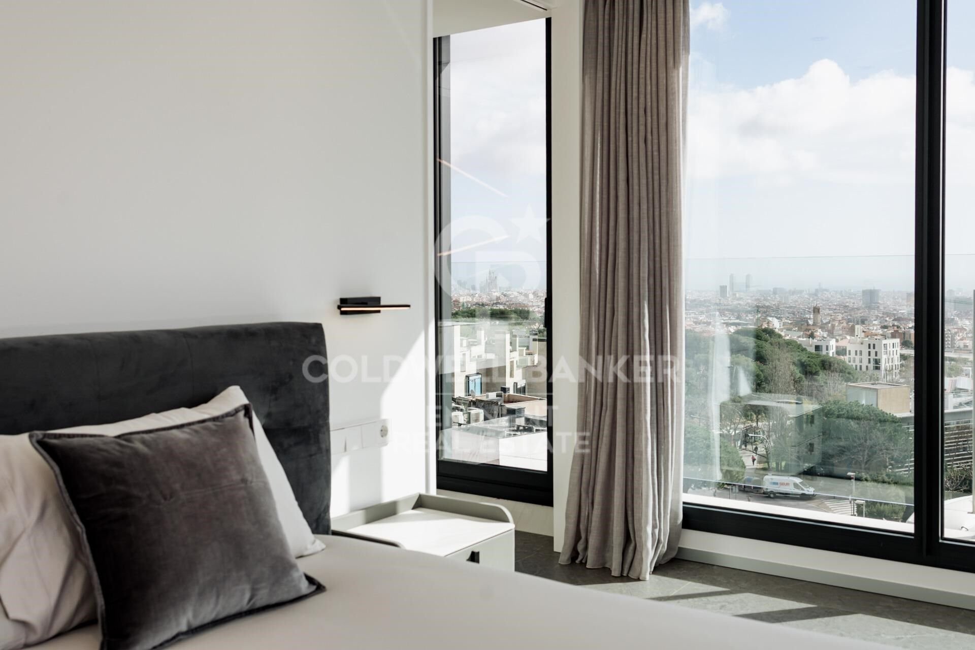House in Barcelona, Spain 6 bedrooms, 710 sq.m. No. 179130