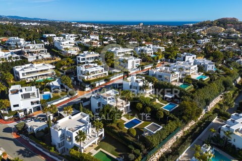 Villa à vendre à Marbella, Malaga, Espagne, 6 chambres, 473 m2 No. 179129 - photo 7