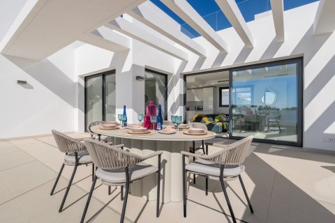 Apartment for sale in Estepona, Malaga, Spain 3 bedrooms, 144.23 sq.m. No. 177675 - photo 6
