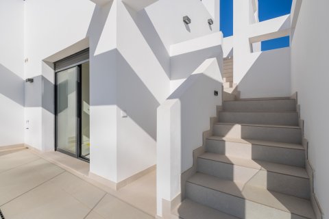 Apartment for sale in Estepona, Malaga, Spain 3 bedrooms, 144.23 sq.m. No. 177675 - photo 13