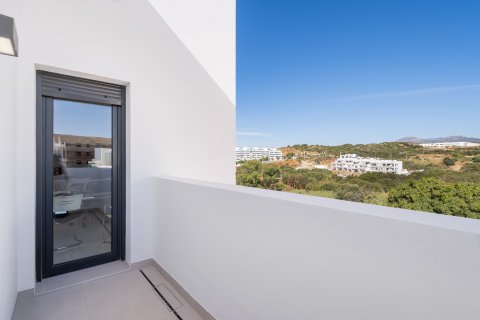 Apartment for sale in Estepona, Malaga, Spain 3 bedrooms, 144.23 sq.m. No. 177675 - photo 7