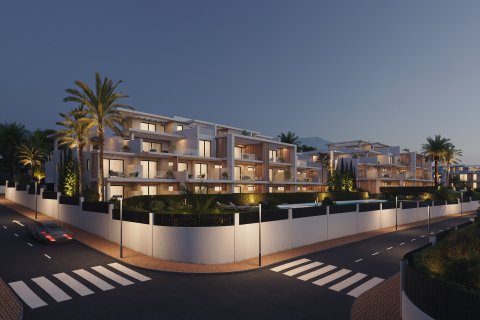 Apartament w Estepona, Malaga, Hiszpania 4 sypialnie, 201 mkw. nr 161862 – zdjęcie 3