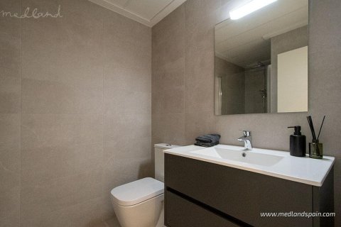 Townhouse for sale in Pilar de la Horadada, Alicante, Spain 3 bedrooms, 112 sq.m. No. 163048 - photo 10