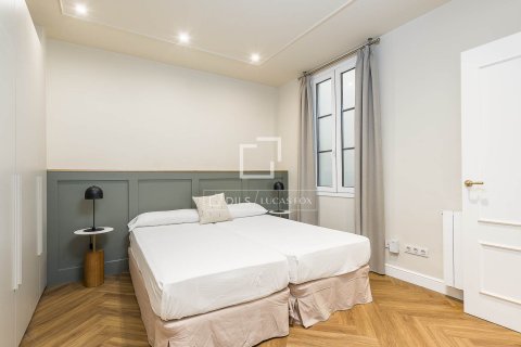 Appartamento in vendita a Barcelona, Spagna 3 camere da letto, 136 mq. N° 167578 - foto 24