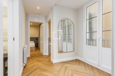 Appartamento in vendita a Barcelona, Spagna 3 camere da letto, 136 mq. N° 167578 - foto 12