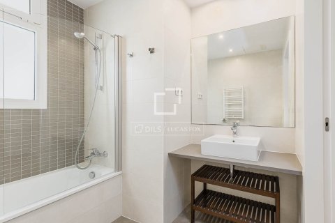 Appartamento in vendita a Barcelona, Spagna 3 camere da letto, 136 mq. N° 167578 - foto 19