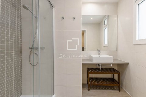 Appartamento in vendita a Barcelona, Spagna 3 camere da letto, 136 mq. N° 167578 - foto 26