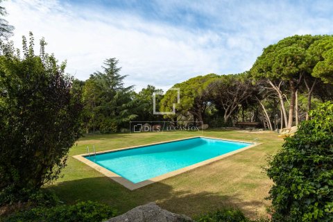 Сasa en venta en Sant Andreu de Llavaneres, Barcelona, España 14 dormitorios, 1037 m2 No. 167584 - foto 30