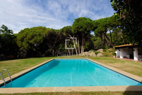 Сasa en venta en Sant Andreu de Llavaneres, Barcelona, España 14 dormitorios, 1037 m2 No. 167584 - foto 3
