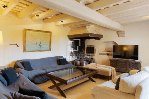 Сasa en venta en Sant Andreu de Llavaneres, Barcelona, España 14 dormitorios, 1037 m2 No. 167584 - foto 6