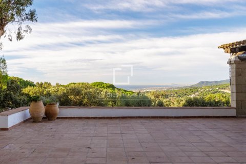 Сasa en venta en Sant Andreu de Llavaneres, Barcelona, España 14 dormitorios, 1037 m2 No. 167584 - foto 26