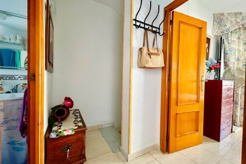 Townhouse for sale in Torrevieja, Alicante, Spain 2 bedrooms, 64 sq.m. No. 196776 - photo 23