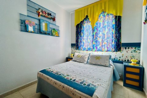 Townhouse for sale in Torrevieja, Alicante, Spain 2 bedrooms, 64 sq.m. No. 196776 - photo 24