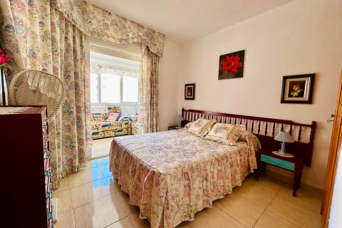 Townhouse for sale in Torrevieja, Alicante, Spain 2 bedrooms, 64 sq.m. No. 196776 - photo 30