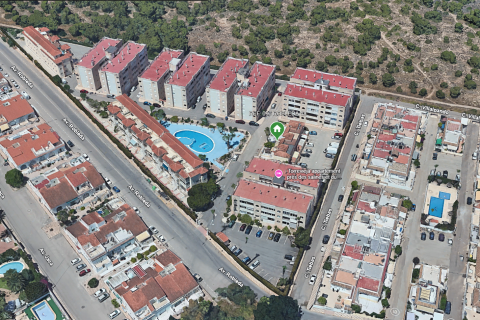 Townhouse for sale in Torrevieja, Alicante, Spain 2 bedrooms, 64 sq.m. No. 196776 - photo 3