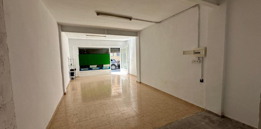 Commercial property in Alicante, Spain 78 sq.m. No. 182802