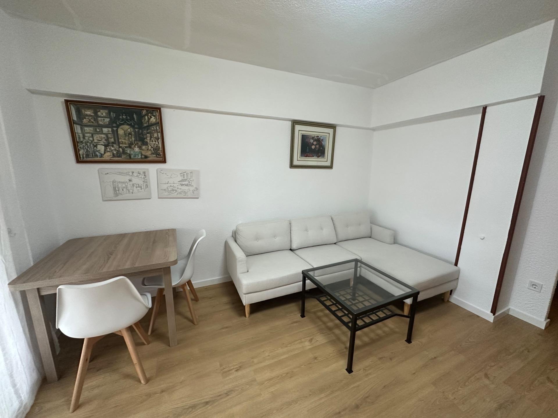 Apartment in Alicante, Spain 2 bedrooms, 81 sq.m. No. 182799