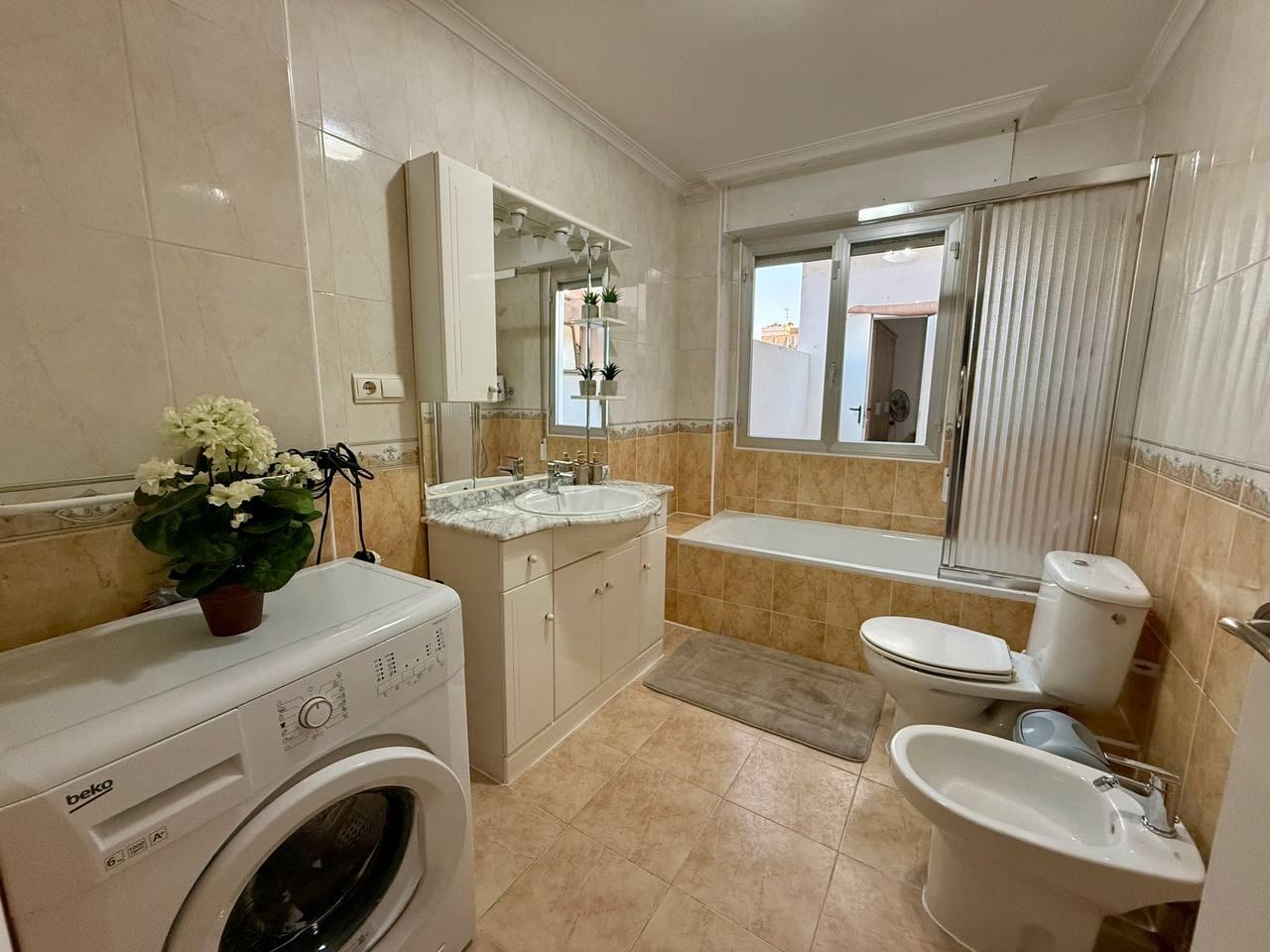 Huoneisto Torrevieja, Alicante, Espanja 2 makuuhuonetta, 89 m2 No. 182804