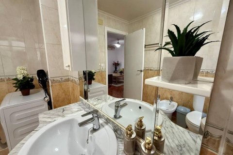 Appartamento in vendita a Torrevieja, Alicante, Spagna 2 camere da letto, 89 mq. N° 182804 - foto 15