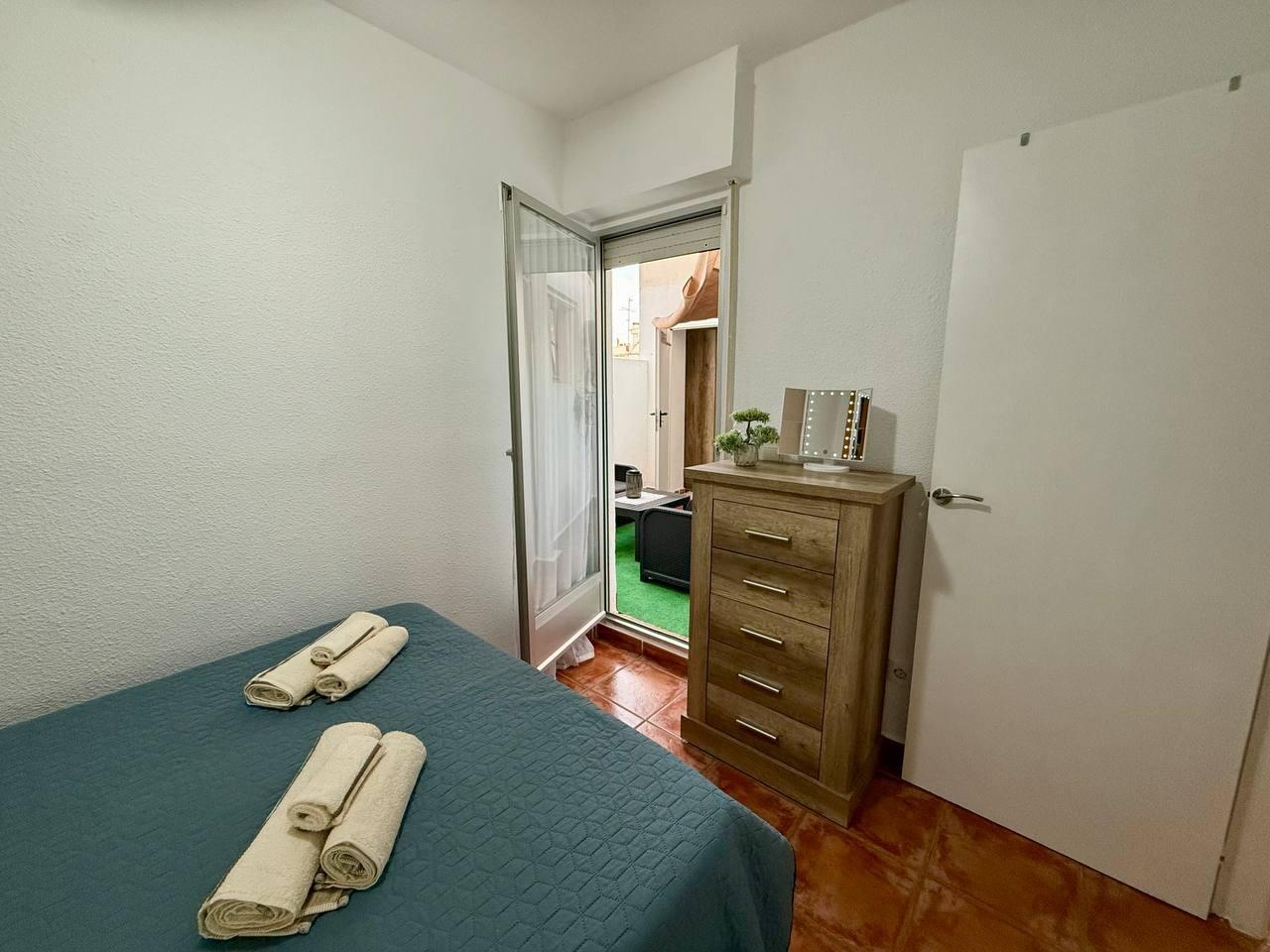 Huoneisto Torrevieja, Alicante, Espanja 2 makuuhuonetta, 89 m2 No. 182804