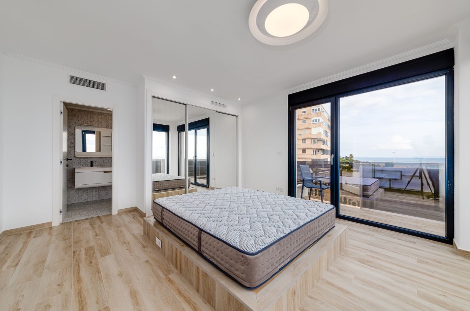 Villa i La Mata, Alicante, Spanien 4 sovrum, 210 kvm. Nr. 145218