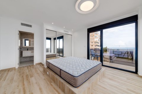 Villa in vendita a La Mata, Alicante, Spagna 4 camere da letto, 210 mq. N° 145218 - foto 30