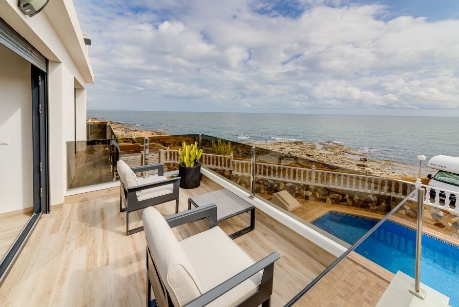 Villa i La Mata, Alicante, Spanien 4 sovrum, 210 kvm. Nr. 145218