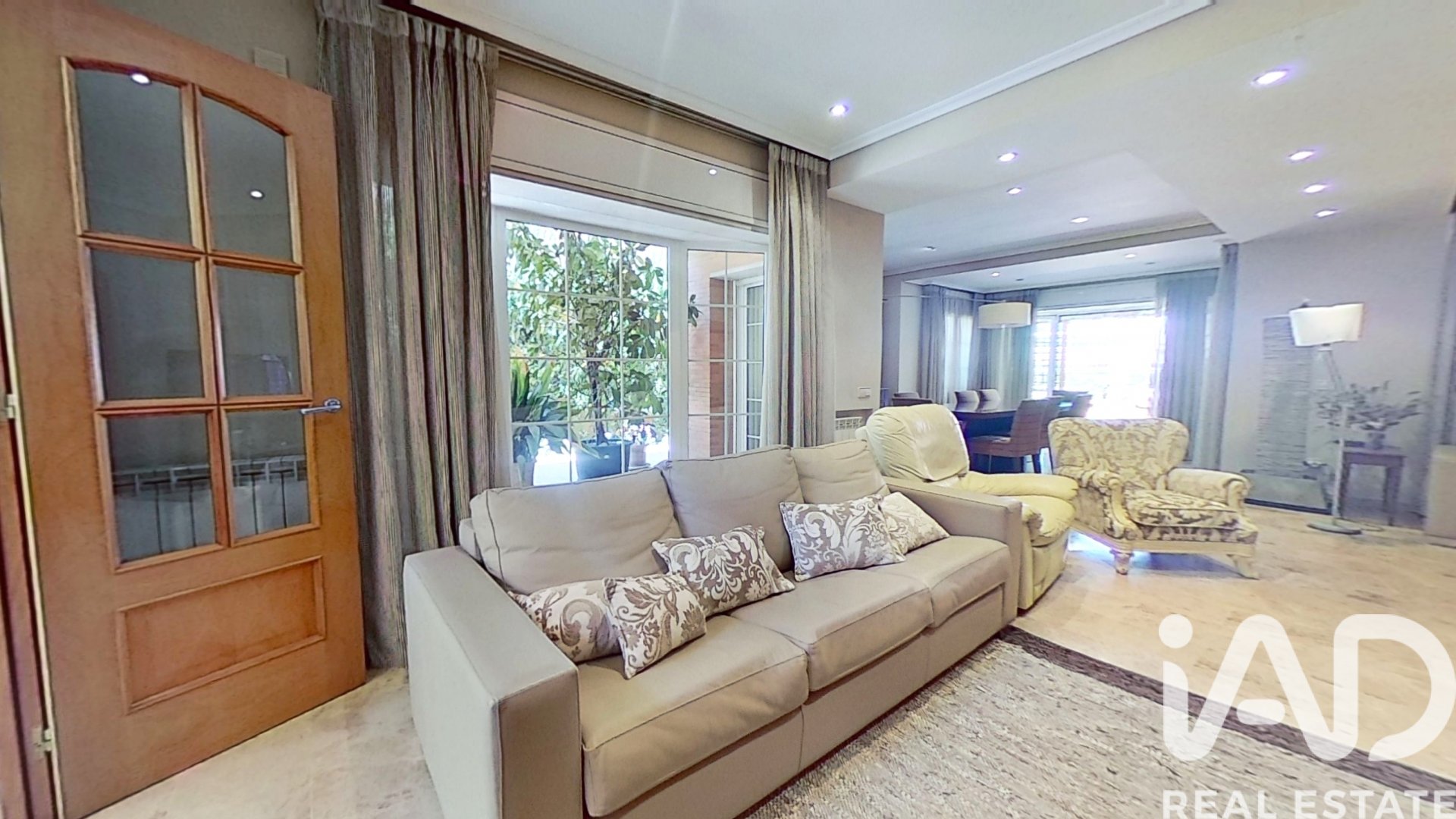 House in Salou, Tarragona, Spain 5 bedrooms, 653 sq.m. No. 152449