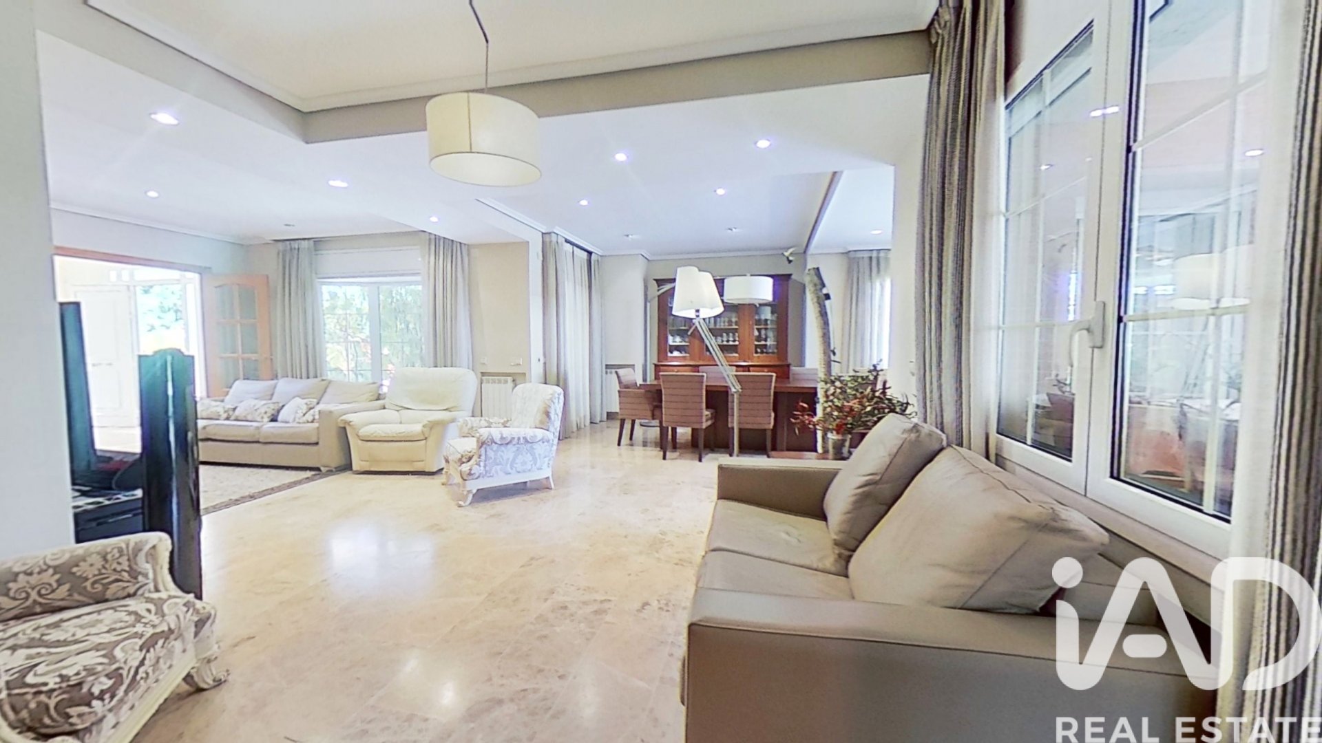 House in Salou, Tarragona, Spain 5 bedrooms, 653 sq.m. No. 152449