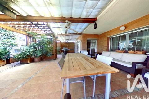 House for sale in Salou, Tarragona, Spain 5 bedrooms, 653 sq.m. No. 152449 - photo 6