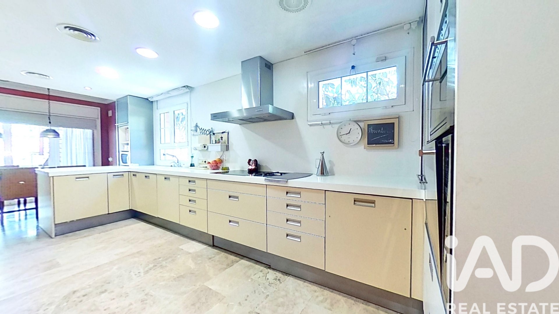 House in Salou, Tarragona, Spain 5 bedrooms, 653 sq.m. No. 152449