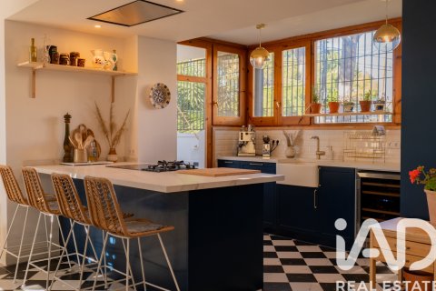 Dom w Torredembarra, Tarragona, Hiszpania 6 sypialni, 289 mkw. nr 152448 – zdjęcie 11