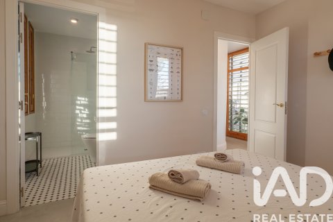 House for sale in Torredembarra, Tarragona, Spain 6 bedrooms, 289 sq.m. No. 152448 - photo 28