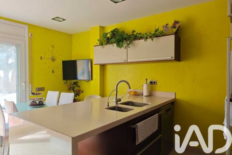 Talo myytävänä Valls, Tarragona, Espanja, 5 makuuhuonetta, 270 m2 No. 152451 - kuva 20