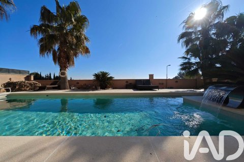 Дом в Вальс, Таррагона, Испания 5 спален, 270м2 №152451