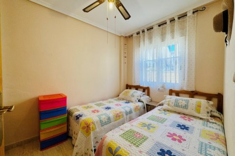 Apartamento en venta en La Mata, Alicante, España 2 dormitorios, 70 m2 No. 155388 - foto 13