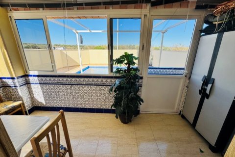 Apartamento en venta en La Mata, Alicante, España 2 dormitorios, 70 m2 No. 155388 - foto 7