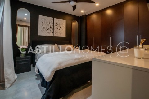 Dzīvoklis pārdošanā Torrevieja, Alicante, Spānijā 3 istabas, 101 m2 Nr. 155382 - attēls 21