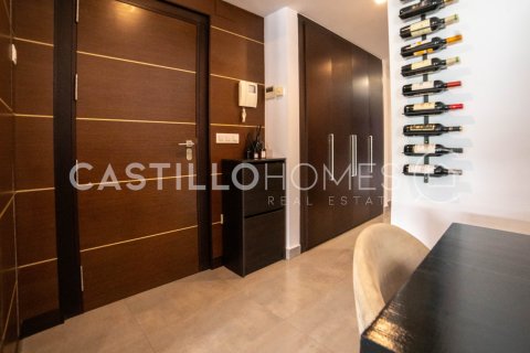 Dzīvoklis pārdošanā Torrevieja, Alicante, Spānijā 3 istabas, 101 m2 Nr. 155382 - attēls 2