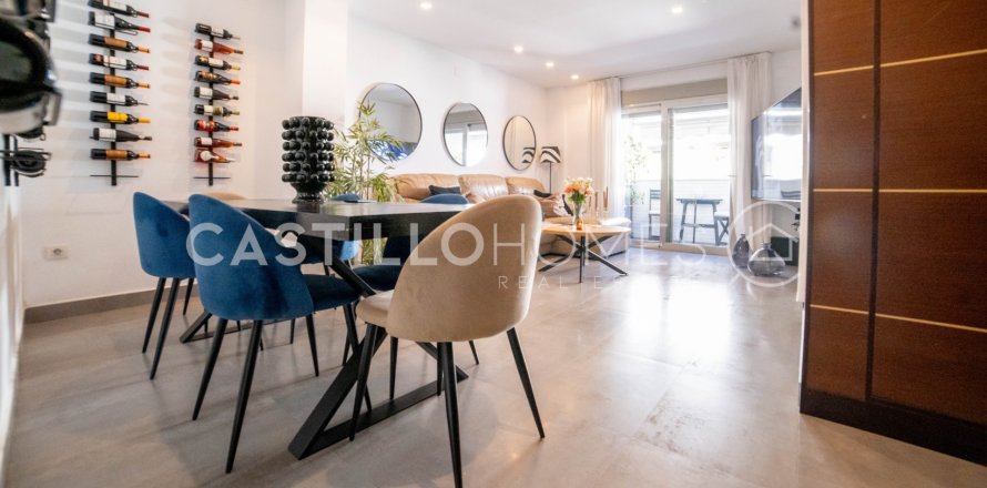 Dzīvoklis Torrevieja, Alicante, Spānijā 3 istabas, 101 m2 Nr. 155382