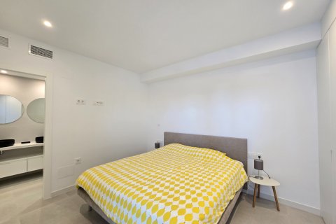 Appartamento in vendita a Alicante, Spagna 2 camere da letto, 70 mq. N° 155385 - foto 17
