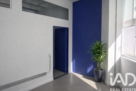 Продажа коммерческой недвижимости в Мадрид, Испания 281м2 №172793 - фото 6